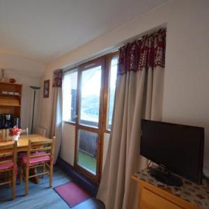 Studio cabine aux Ménuires au pied des pistes pour 4 personnes - FR-1-452-138