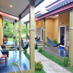 Lanta Baan Nok Resort