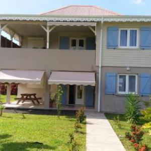 Appartement confortable aux Trois Îlets - 85 m² - Vue montagne