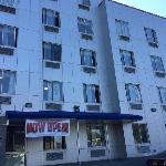 Days Inn by Wyndham Brooklyn Borough Park