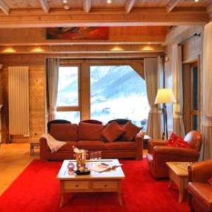 Val d Isere Chalet Sleeps 12