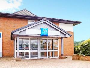 ibis Budget Warrington Lymm Services, Warrington