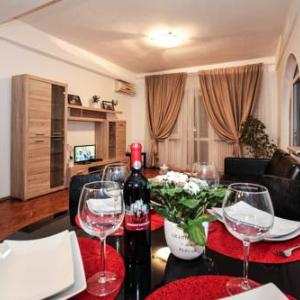 Bucharest Vacation Rentals Deals At The 1 Rental In Bratianu Old Town Apartment