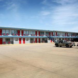Hotels near Clay County Fair Spencer - South T Motel
