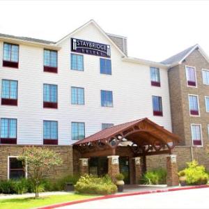 Hotels near Sam Houston Race Park - Staybridge Suites Houston Willowbrook