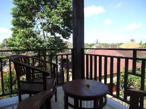 Dewa Put Guest House, Bali