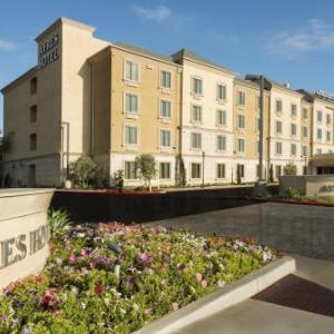 Hotels near Bowers Museum - Ayres Hotel Orange