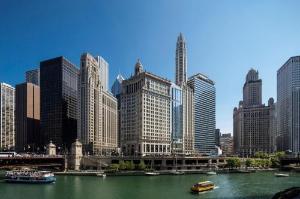 LondonHouse Chicago, Curio Collection by Hilton, Chicago