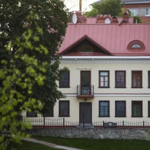 Guest House on Verkhne-Beregovaya