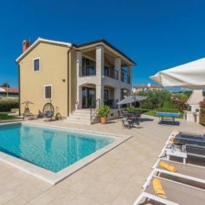 Villa Vanesa with Private Pool nearby Porec