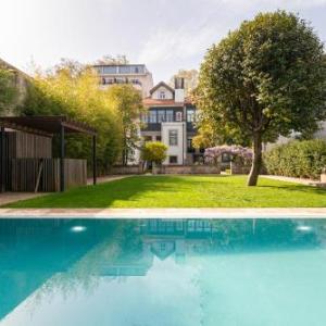 Marquês Garden House by Olivia