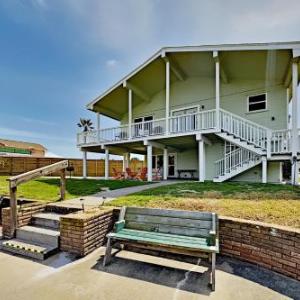 Waterfront Holiday Home in Rockport