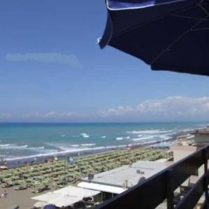 Marina di Castagneto Carducci Apartment Sleeps 5