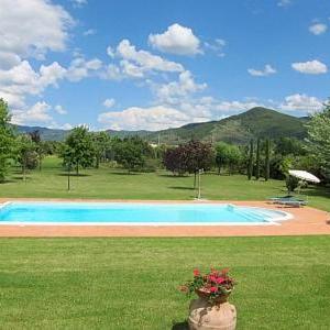 Castiglion Fiorentino Villa Sleeps 3 Pool