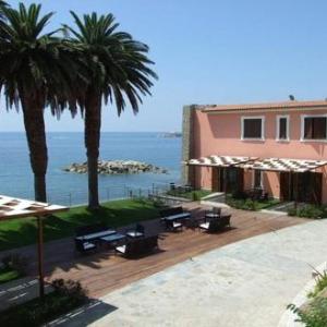 Acciaroli Villa Sleeps 3 Air Con