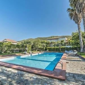 Ogliastro Cilento Villa Sleeps 11 Pool Air Con WiFi