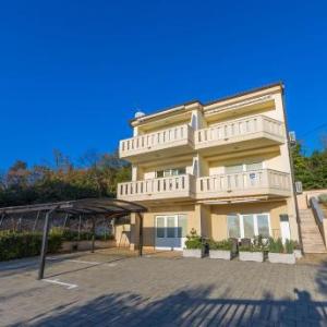 Apartments Petak Novi