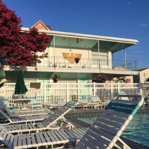 Eden Roc Motel