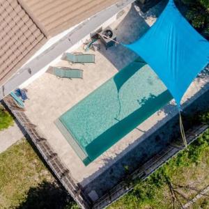 Beachside Home - Pool and Beach