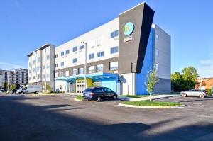 Tru by Hilton Louisville Airport hotel near Kentucky Exposition Center