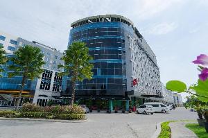 The Crew Hotel Kualanamu International Airport, Medan