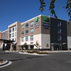 Holiday Inn Express & Suites BOISE AIRPORT