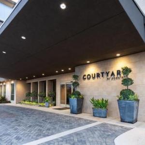 Courtyard by Marriott Atlanta Alpharetta/Avalon Area