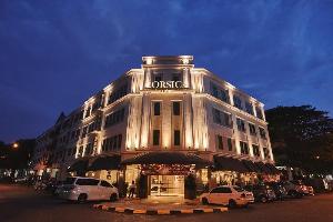 Corsica Hotel, Kulai