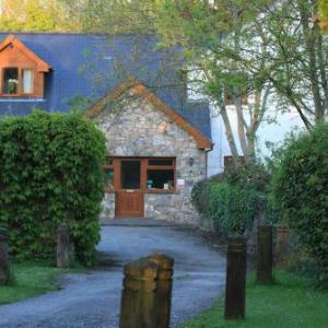 Hotels near The Bunkhouse Swansea - Ballas Farm Country Guest House