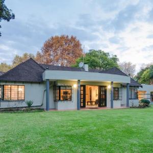 Englewold Manor Guest House