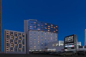 Four Points by Sheraton Niagara Falls Fallsview, Niagara Falls
