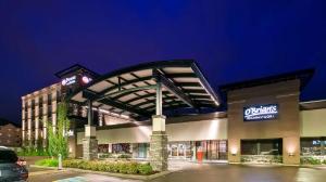 Best Western Premier Denham Inn & Suites, Leduc