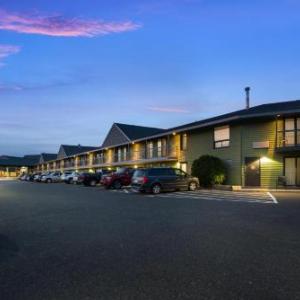 Best Western Plus NorWester Hotel & Conference Centre