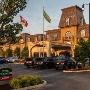 Steve Kerr Memorial Complex Hotels - Courtyard by Marriott Waterloo St. Jacobs