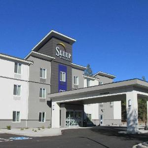 Klamoya Sleep Inn & Suites