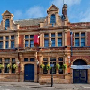 Hotels near The Railway Hotel Southend - The Last Post Wetherspoon Hotel