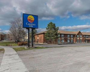 Comfort Inn Kingston Highway 401, Kingston
