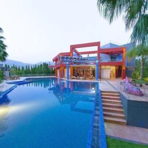 Villa with 4 bedrooms in Eretria with wonderful sea view private pool enclosed garden 100 m from the beach