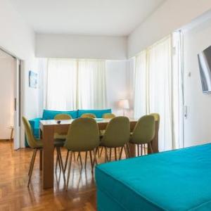 Super Paradise Apartments