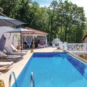 Four-Bedroom Holiday Home in Veprinac