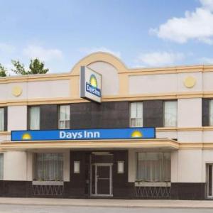 Hotels near Woodbine Park Toronto - Days Inn by Wyndham Toronto East Beaches