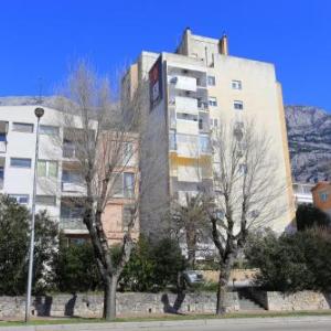 Apartments with parking space Makarska - 15841
