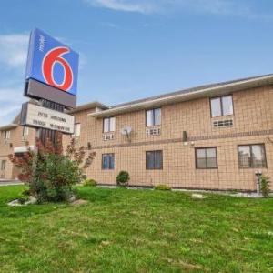 Motel 6-Windsor ON