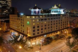Holiday Inn Montreal Centre Ville Downtown, an IHG Hotel, Montreal