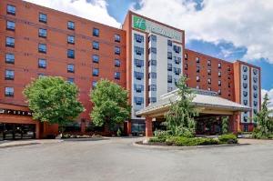 Holiday Inn Windsor - Ambassador Bridge, an IHG Hotel, Windsor