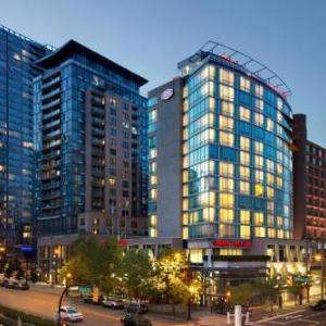 vancouver hotels rogers suites downtown hampton hilton inn arena