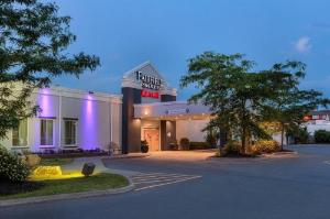 Fairfield Inn & Suites by Marriott Belleville, Belleville