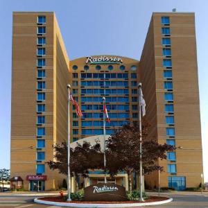 Radisson Suite Hotel Toronto Airport hotel in Etobicoke