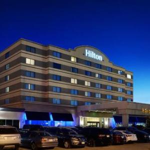 Hotels near Winnipeg Art Gallery - Hilton Winnipeg Airport Suites