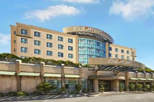 Four Points by Sheraton Vancouver Airport, Richmond